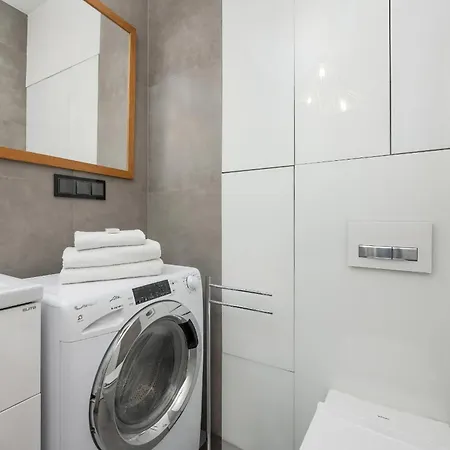 Kosciuszki W Centrum Parking By Renters Prestige *
