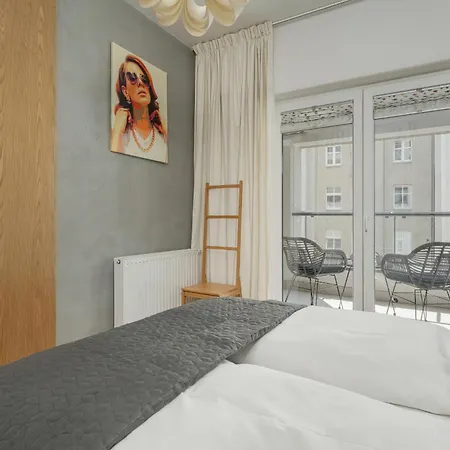 Kosciuszki W Centrum Parking By Renters Prestige * Вроцлав