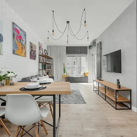 Kosciuszki W Centrum Parking By Renters Prestige Apartment Wroclaw